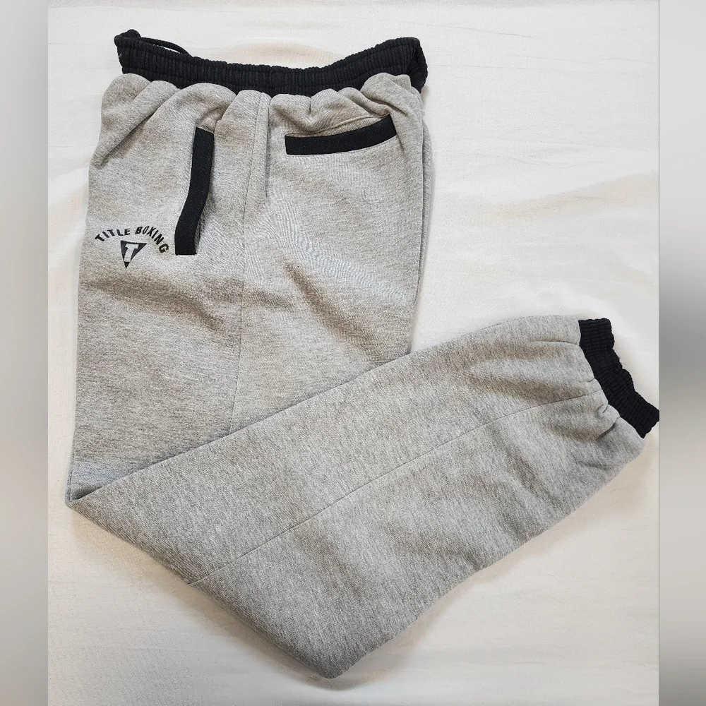 NWT Title Boxing Men's Gray Black Sweatpants Jogger, sz Large - Picture 2 of 13